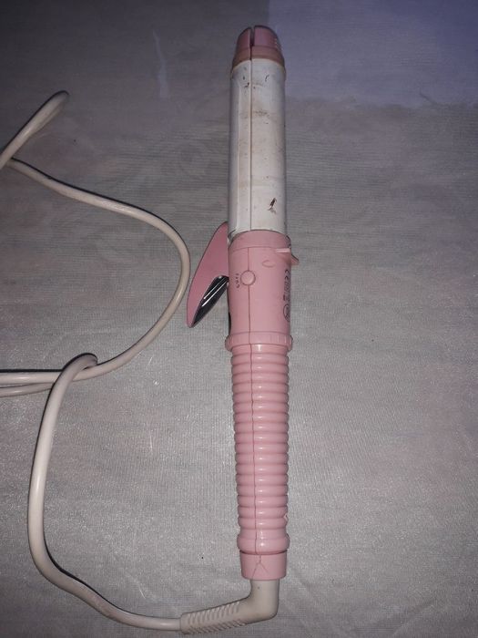 Утюжок- плойка в отличном состоянии