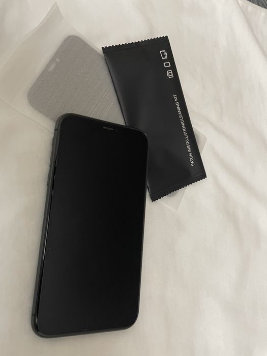 Айфон 11,черный цвет.Отличное состояние.