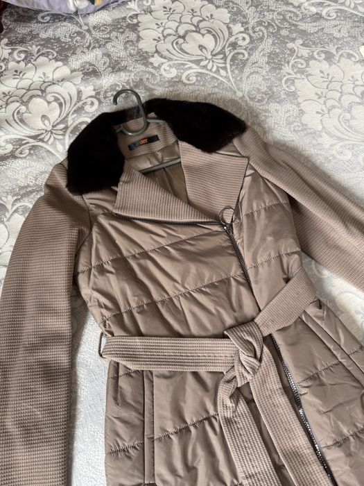 Продам куртка парка LORETA с натуральным воротником