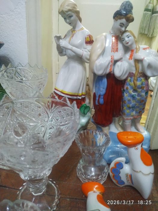 Статуэтки,хрусталь