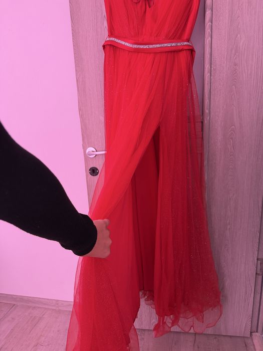 Rochie eleganta rosie