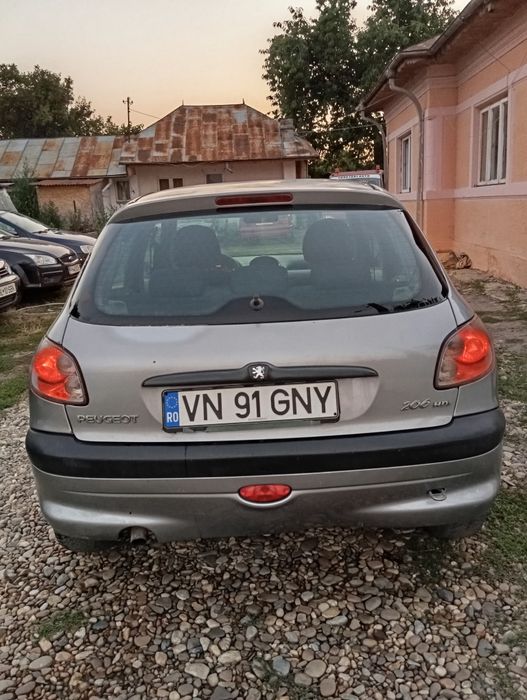 Peugeot 206 1.4 diesel 2500 lei