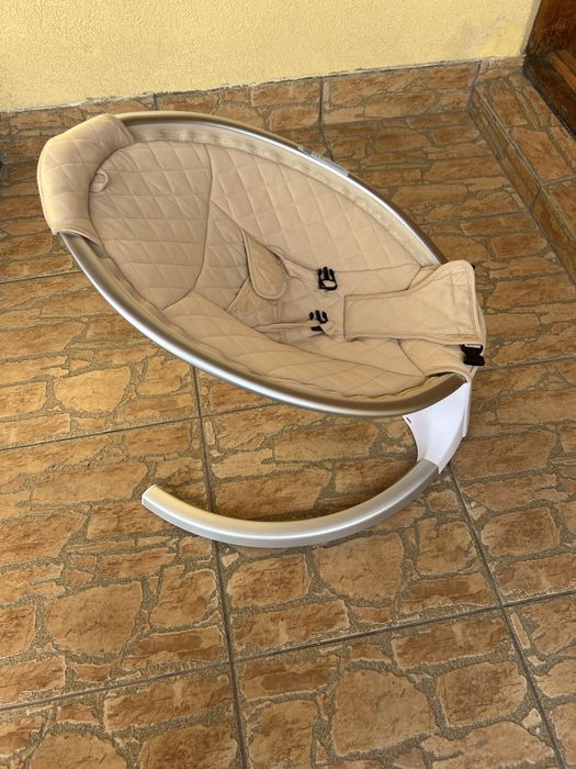 Leagan balansuar electric bebelusi muzica