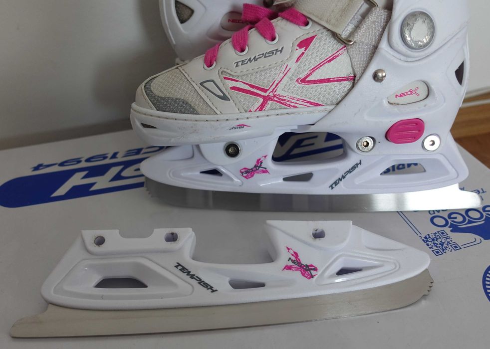 Детски кънки за лед / ролери № 33-36, каска, протектори