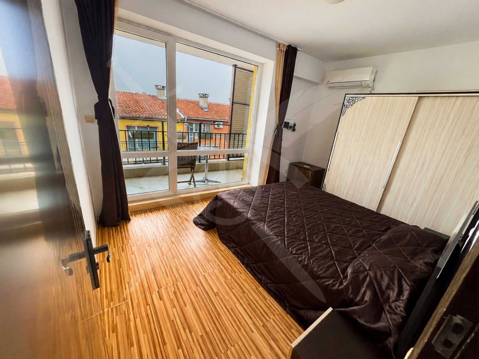 Продава се Двустаен апартамент в Бургас, Сарафово - 60 кв.м за 2317 €/кв.м - Снимка #2