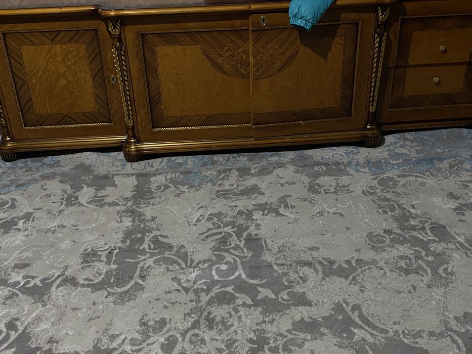 Мебель офисное.