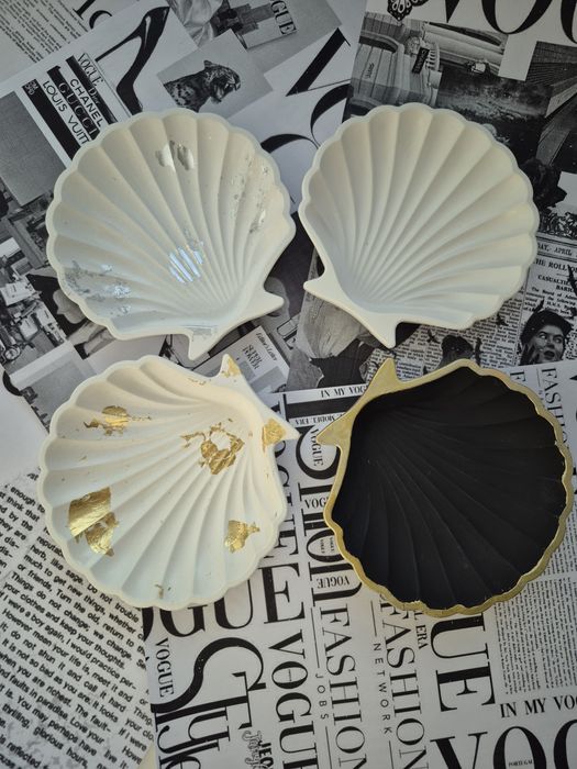 Разные изделия из гипса