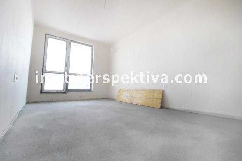 Продава се Тристаен апартамент в Пловдив, Остромила - 96 кв.м за 1092 €/кв.м - Снимка #1