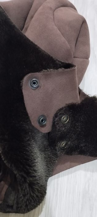 Дамска шапка/естествен велур!