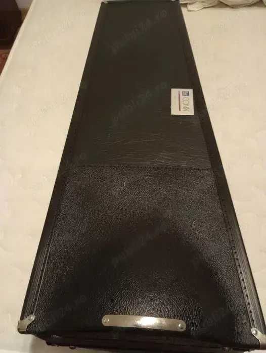 Un trombon Conn nefolosit