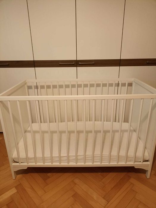 Бебешка кошара + матрак + обиколник IKEA