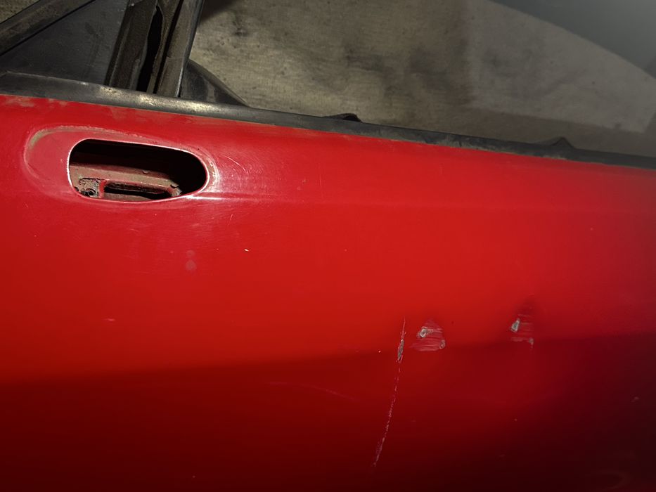 Продам двери на Audi B4 1992 г.