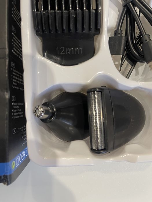 Машинка 3в1 - подстригване / бръснене / тример за нос