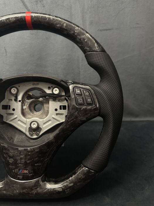 Volan BMW Seria E – Carbon Forjat – Design M Sport