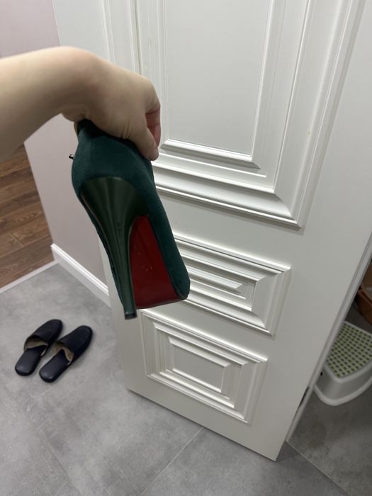 Продам ботильоны за 2000тг