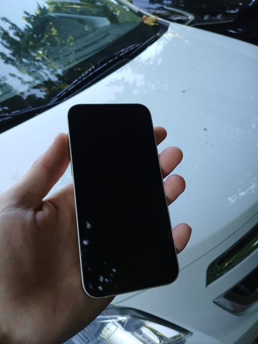 iPhone 13 ozi Zapchastga! Icloud