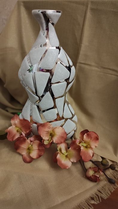 Ваза декоративная