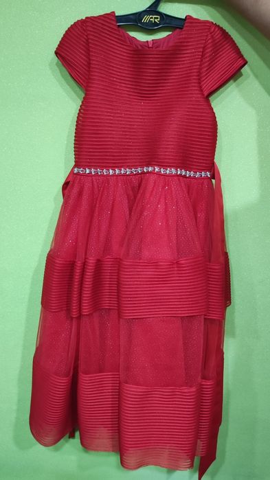 Бальные платья длинные