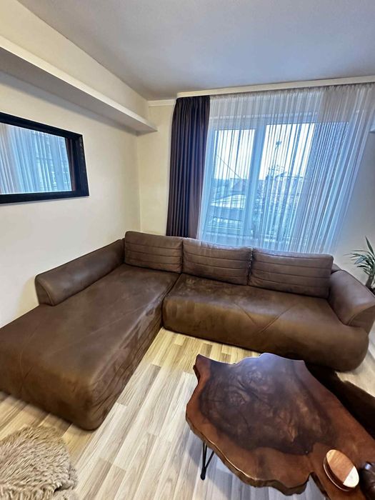 Страхотен диван -десен ъгъл