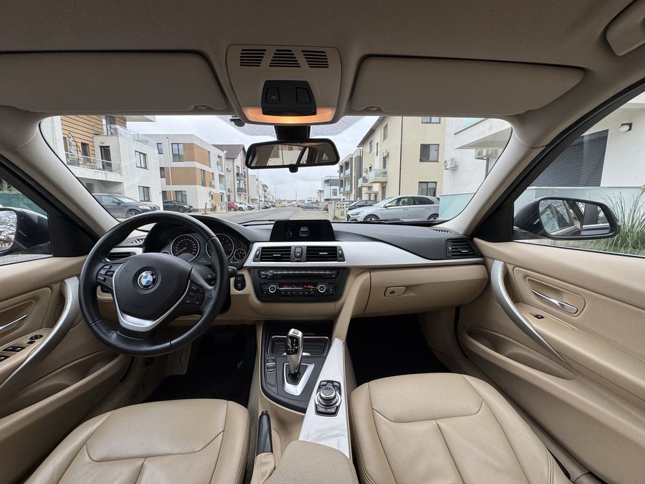 BMW Automat • 318i 2014