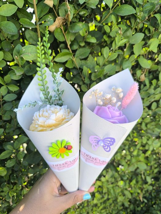 Букетчета за учители