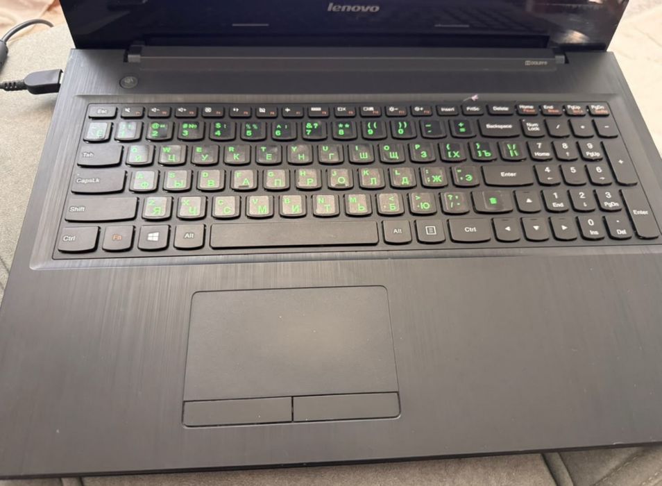 Ноутбук Lenovo в отличном состоянии