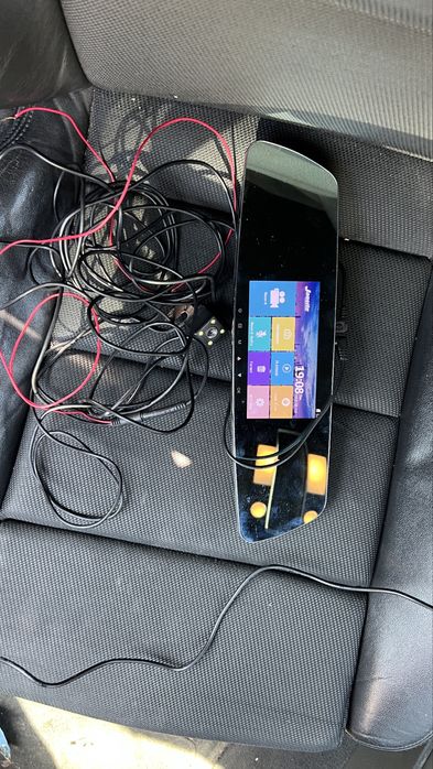 Oglinda retrovizoare smart