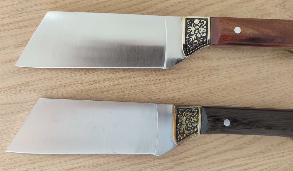Кухненски нож / сатър /