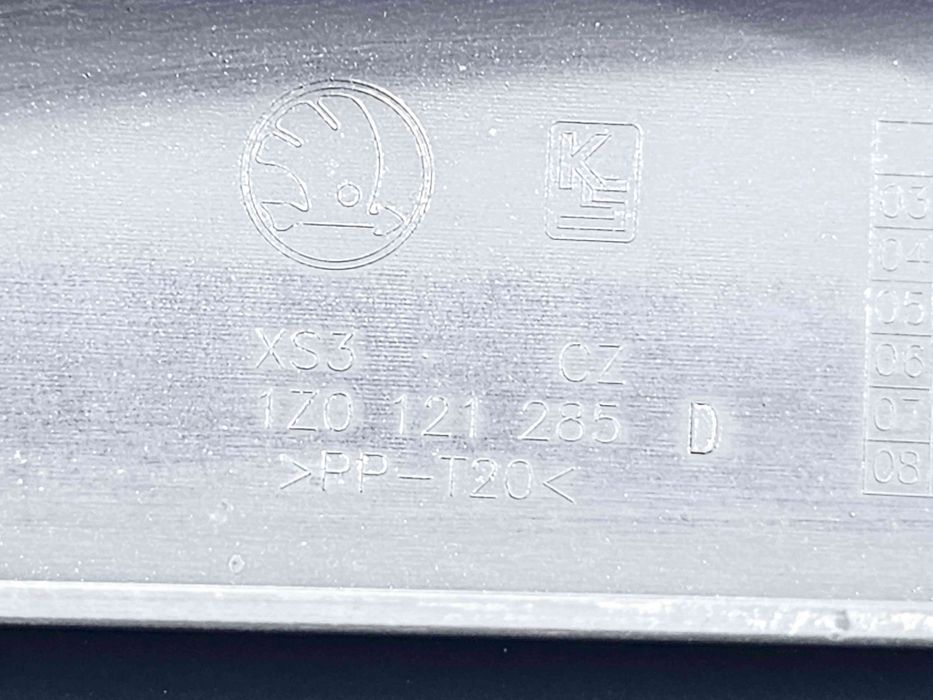 Deflector aer Skoda Octavia 2 Combi (1Z5) [Fabr 2004-2013] 1Z0121285D