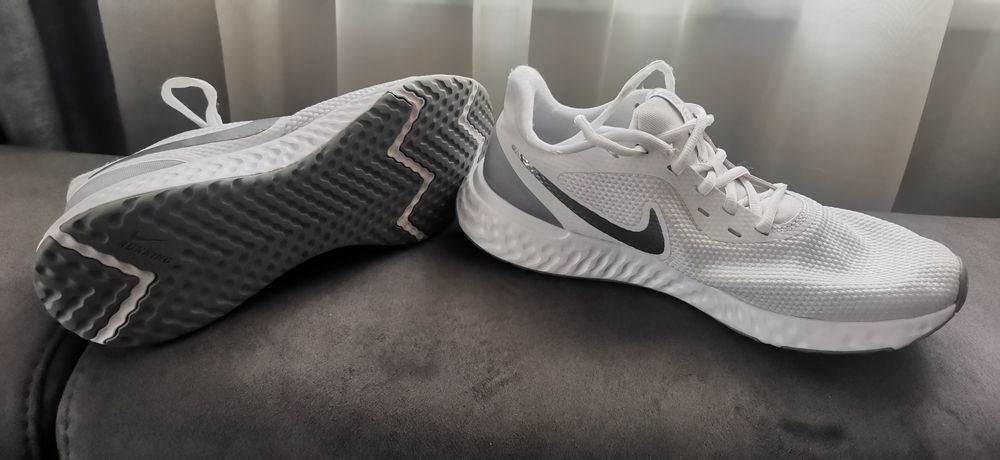 Маратонки  Nike унисекс