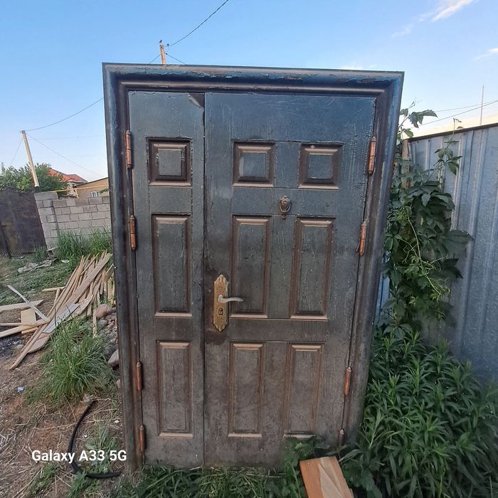 Наружный дверь хорошем состоянии