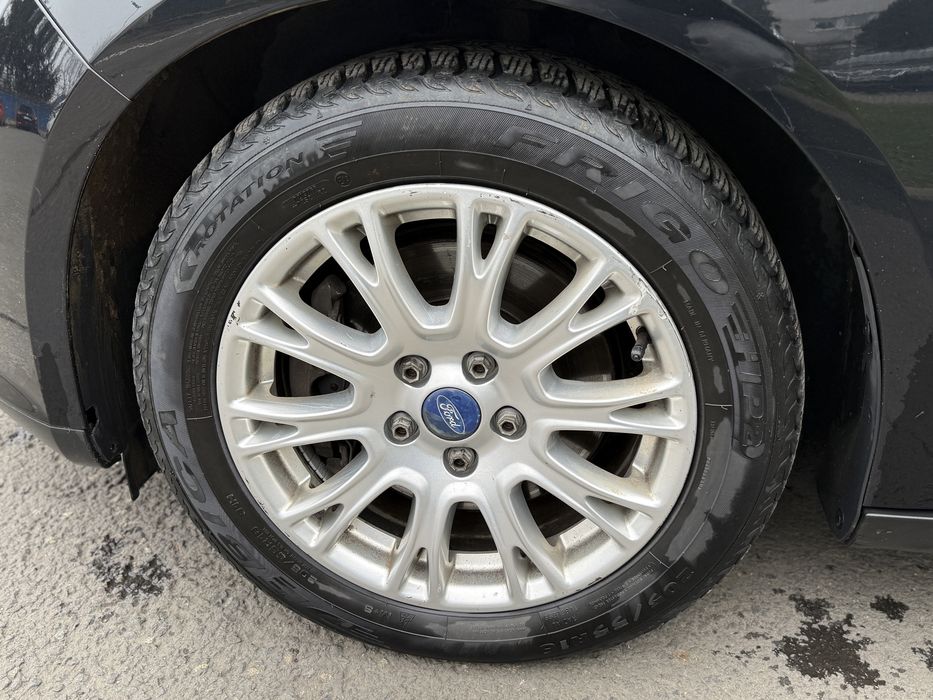 Ford Focus 2012 inmatriculat 275.000 km