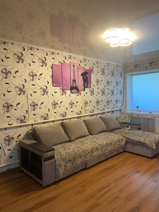 Диван продаётся!