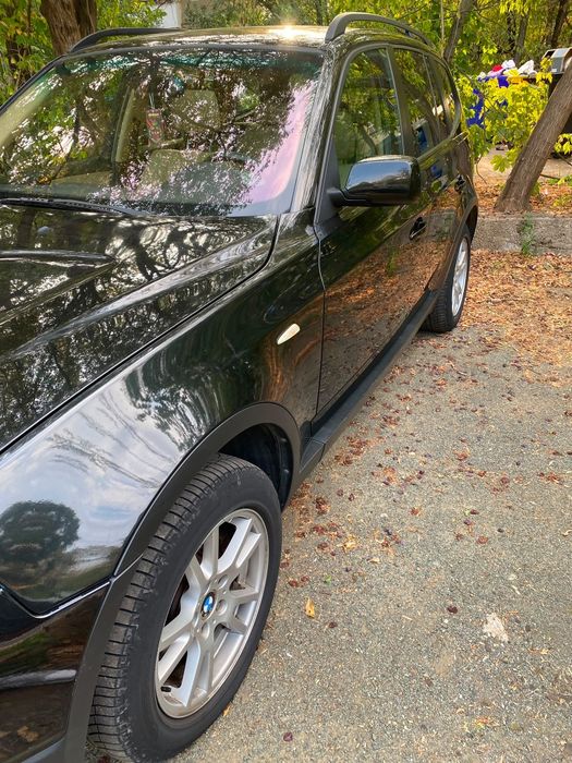 BMW X3 2.0D. 2007,165 783.