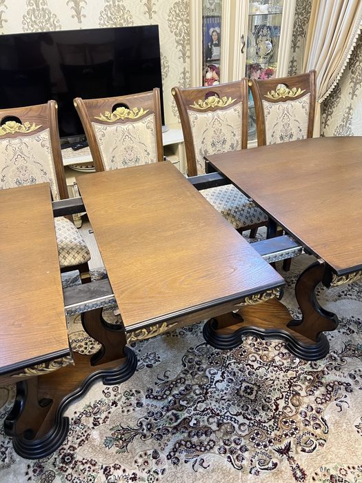 Продам стол со стульями!