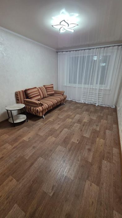 Продам 1 комн В Центре.