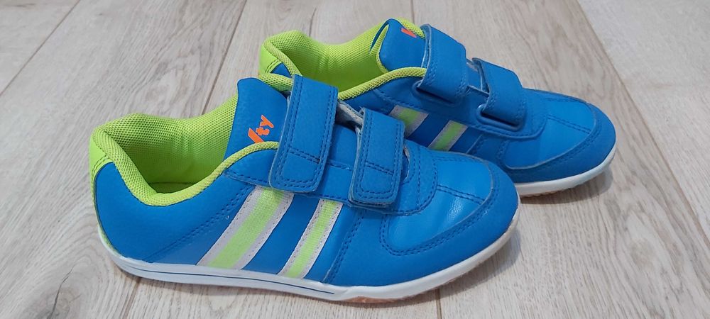 Детски обувки-номер 32,33,35,36