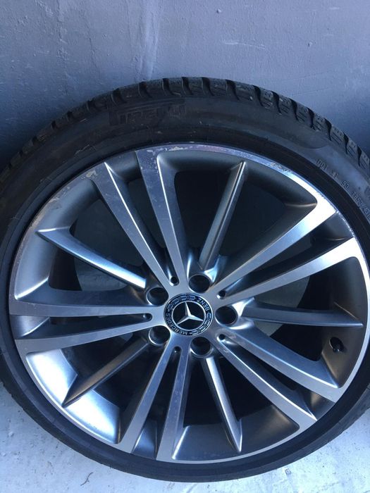 Vînd jante pe 19 mercedes cls
