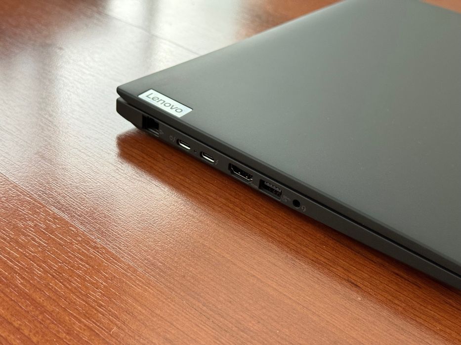 Лаптоп 14’ FHD+IPS Core i7-1270p Lenovo Thinkpad P14s g3  Nvidia T550 32GB DDR4 1TB SSD