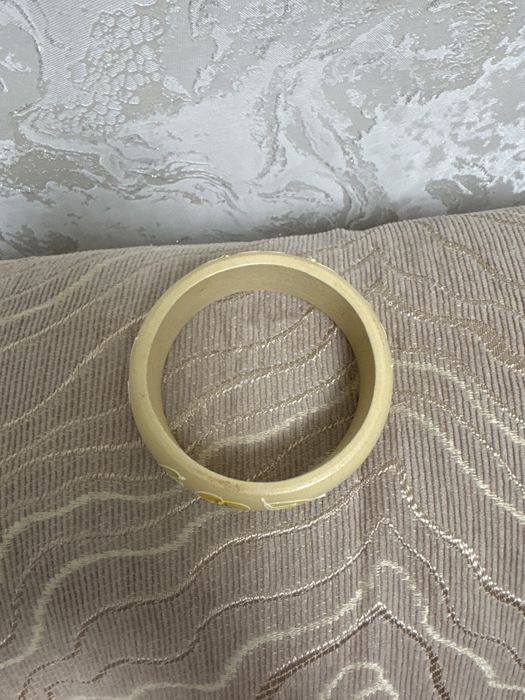 Продам браслет очень красивое