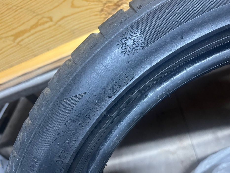 Зимние.   резина