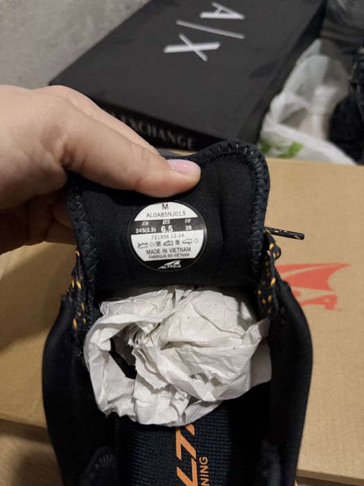 Кроссовки altra 39 рр