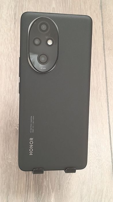 Honor 200 pro /512 GB/12 GB RAM