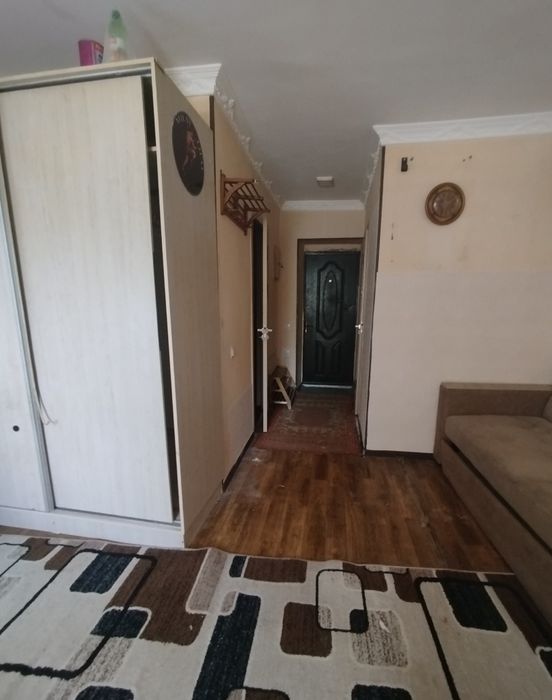 Юнусабад 2кв 1/2/4. 26м² гелерейка, Средний ремонт