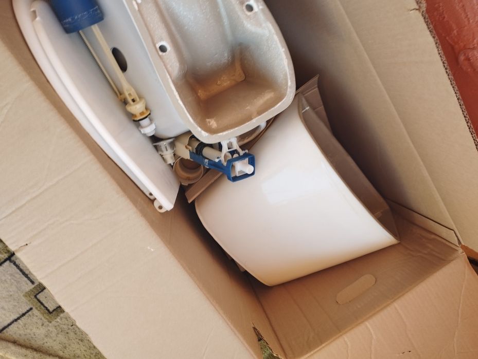 Продам унитаз бу