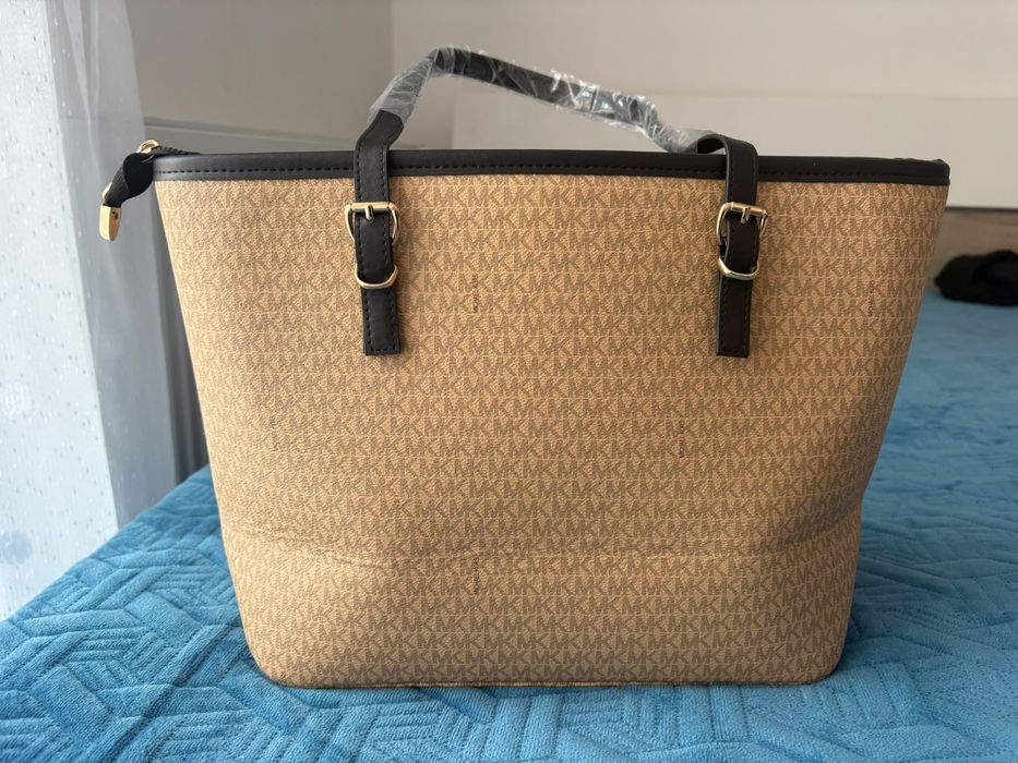 Geanta noua michael kors