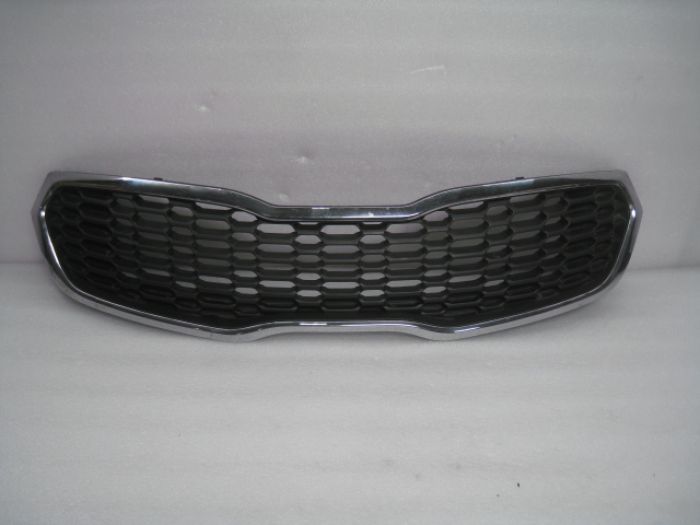 Решотка радиатора Kia Cerat/ Церато / Серато 13-16