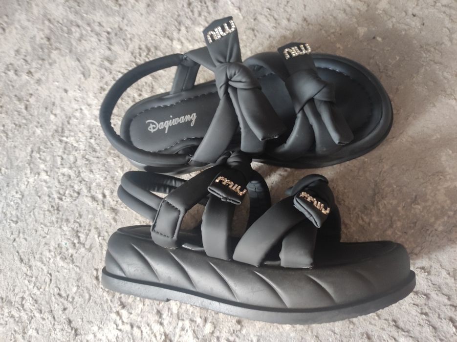 Сандали миу миу р.36-37