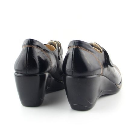 Туфли (2 модели) (размер 38, 39/40)