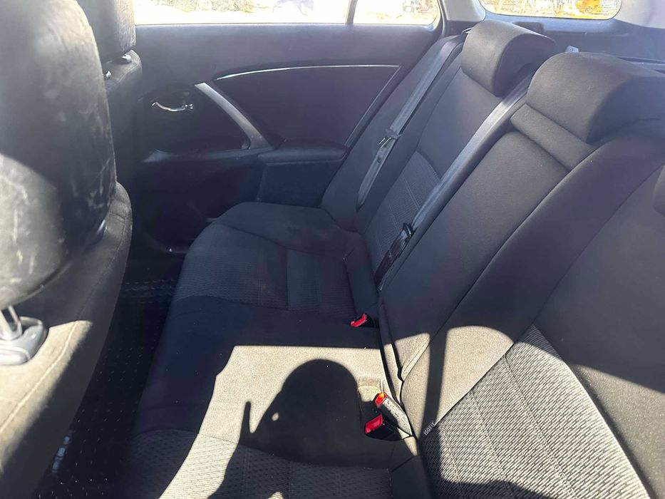 НА ЧАСТИ Toyota Avensis 2014г 2.2 D-4D (150 к.с.) –